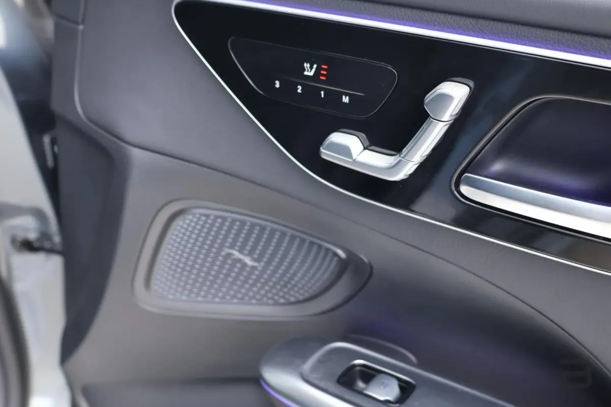 300 d AMG Line / Panoramadak / Memory Stoelen / Burmester Surround / Night Pakket / Trekhaak Wegklapbaar