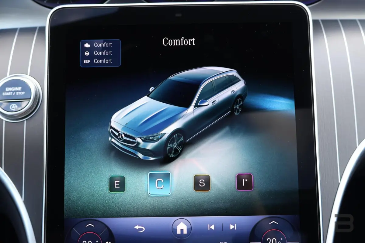 300 d AMG Line / Panoramadak / Memory Stoelen / Burmester Surround / Night Pakket / Trekhaak Wegklapbaar