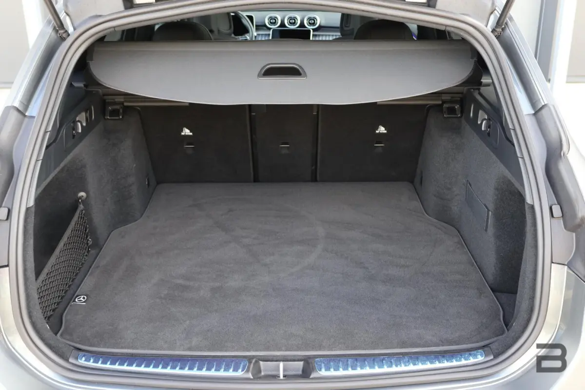 300 d AMG Line / Panoramadak / Memory Stoelen / Burmester Surround / Night Pakket / Trekhaak Wegklapbaar
