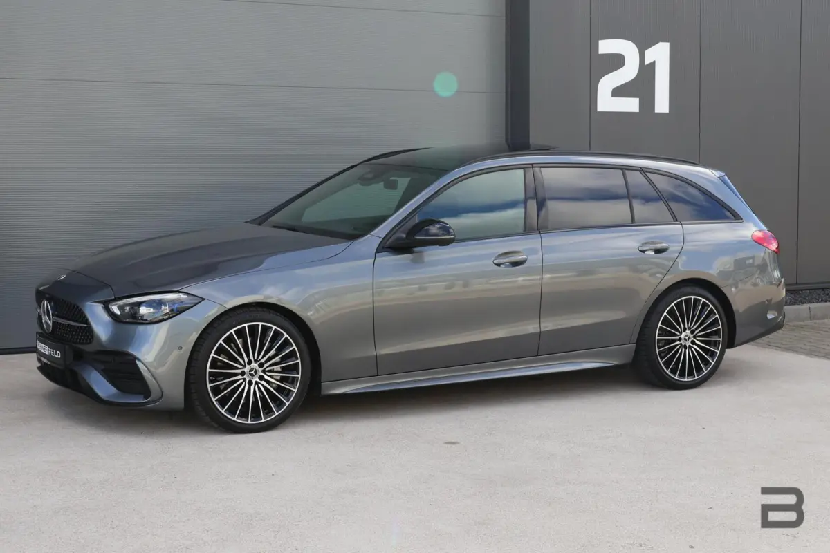 300 d AMG Line / Panoramadak / Memory Stoelen / Burmester Surround / Night Pakket / Trekhaak Wegklapbaar