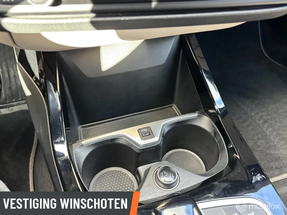 218i Executive | Stoel/stuurverwarming | Cruise | Clima |