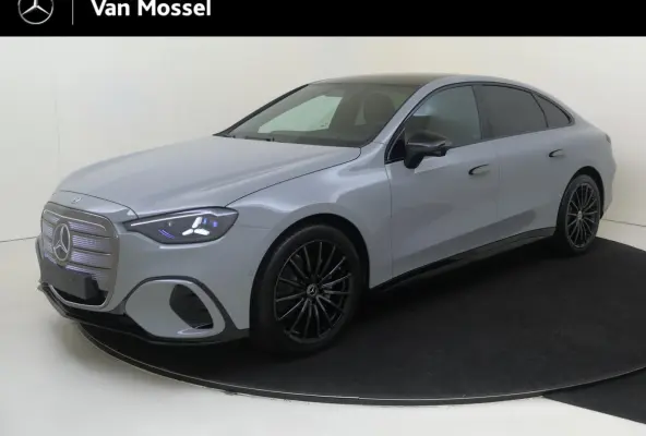 400 4MATIC Launch Edition 94 kWh / Winterpakket / Sky-control / Superscreen / Burmester / 20inch / 22Kw /