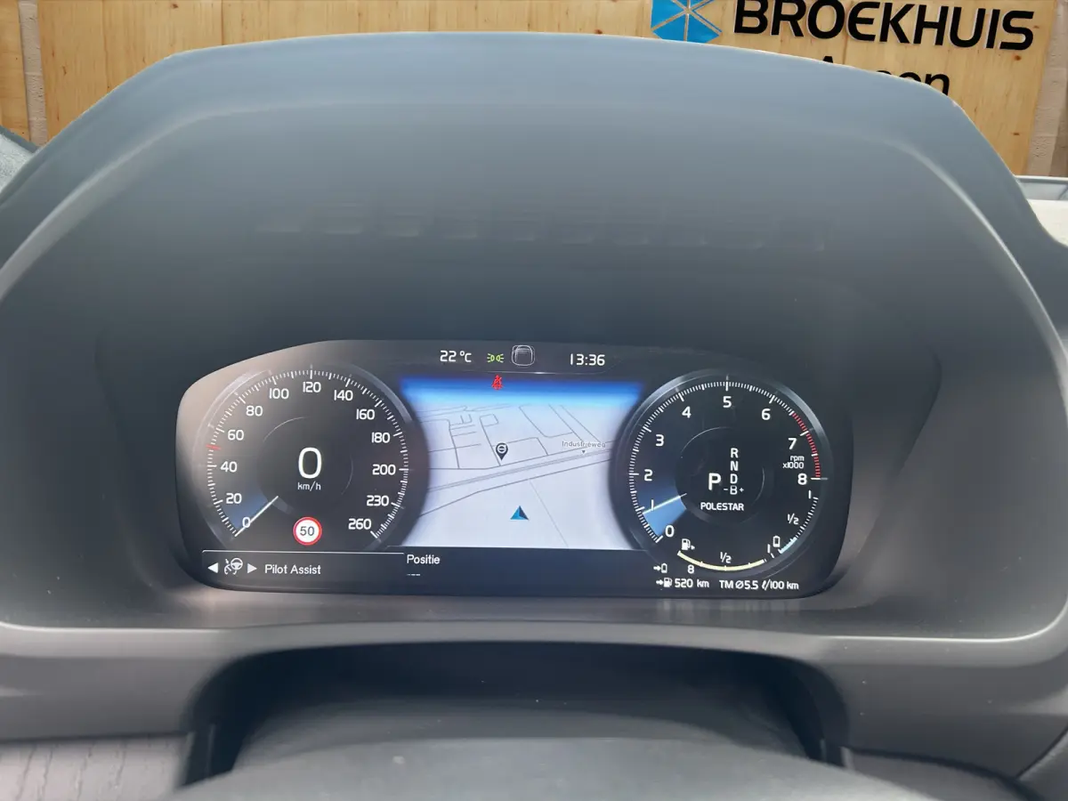 2.0 T8 Recharge AWD Inscription Exclusive | Luchtvering | Bowers & Wilkins | 360 Camera | Gelamineerd Glas | Trekhaak | Stoel Massage + Ventilatie