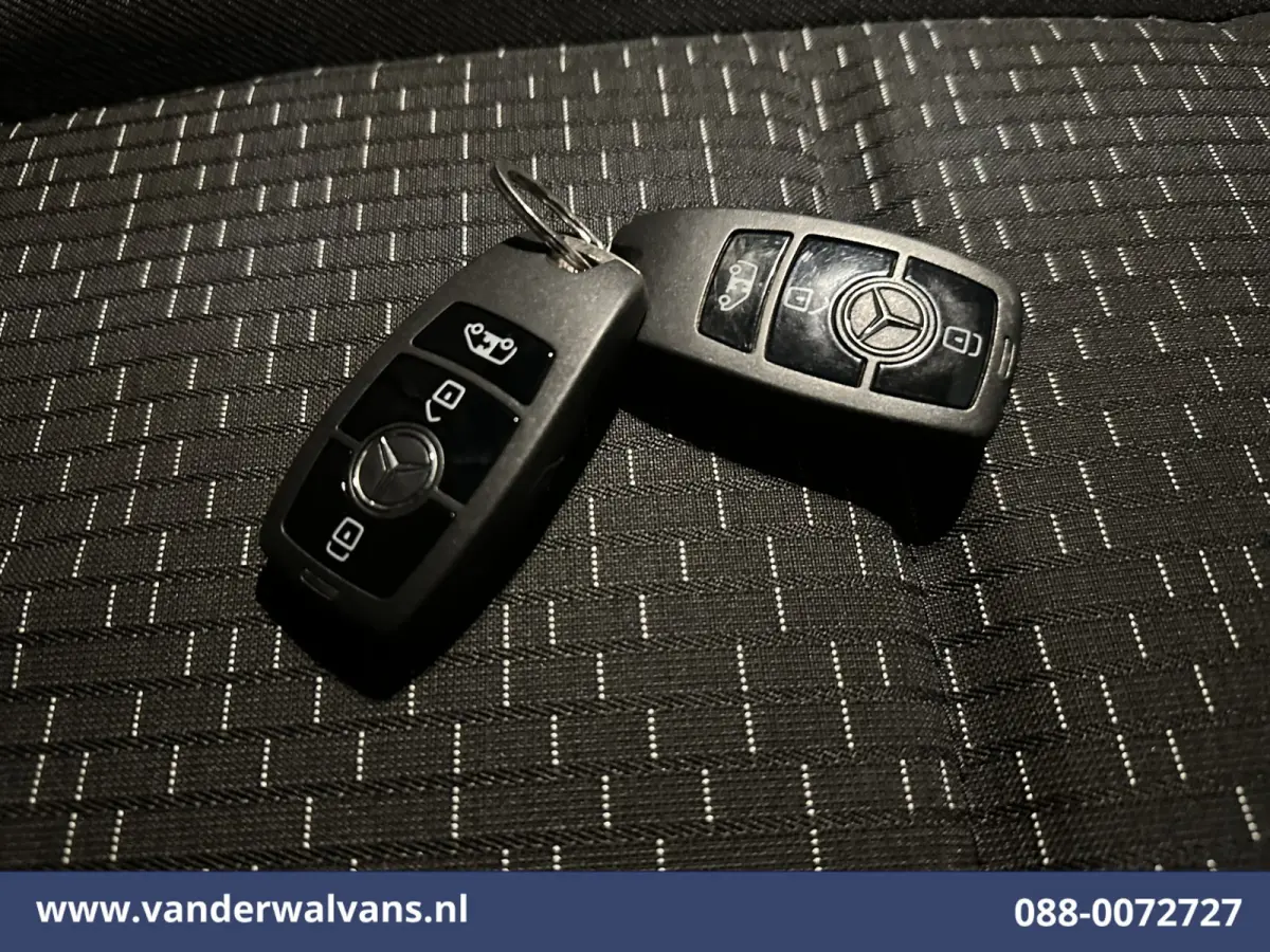114 CDI 136pk L2H1 Euro6 Airco | Camera | Cruisecontrol | Parkeersensoren Bijrijdersbank, Achterklep