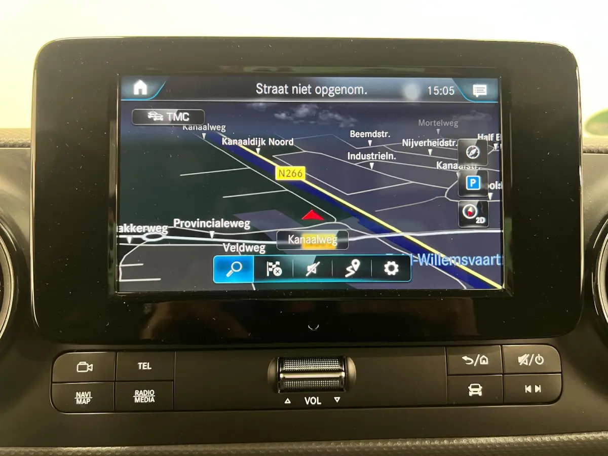 108 CDI L1 Pro Airco Apple Carplay/Android Auto Camera Navigatie Parkeersensoren Cruise Control