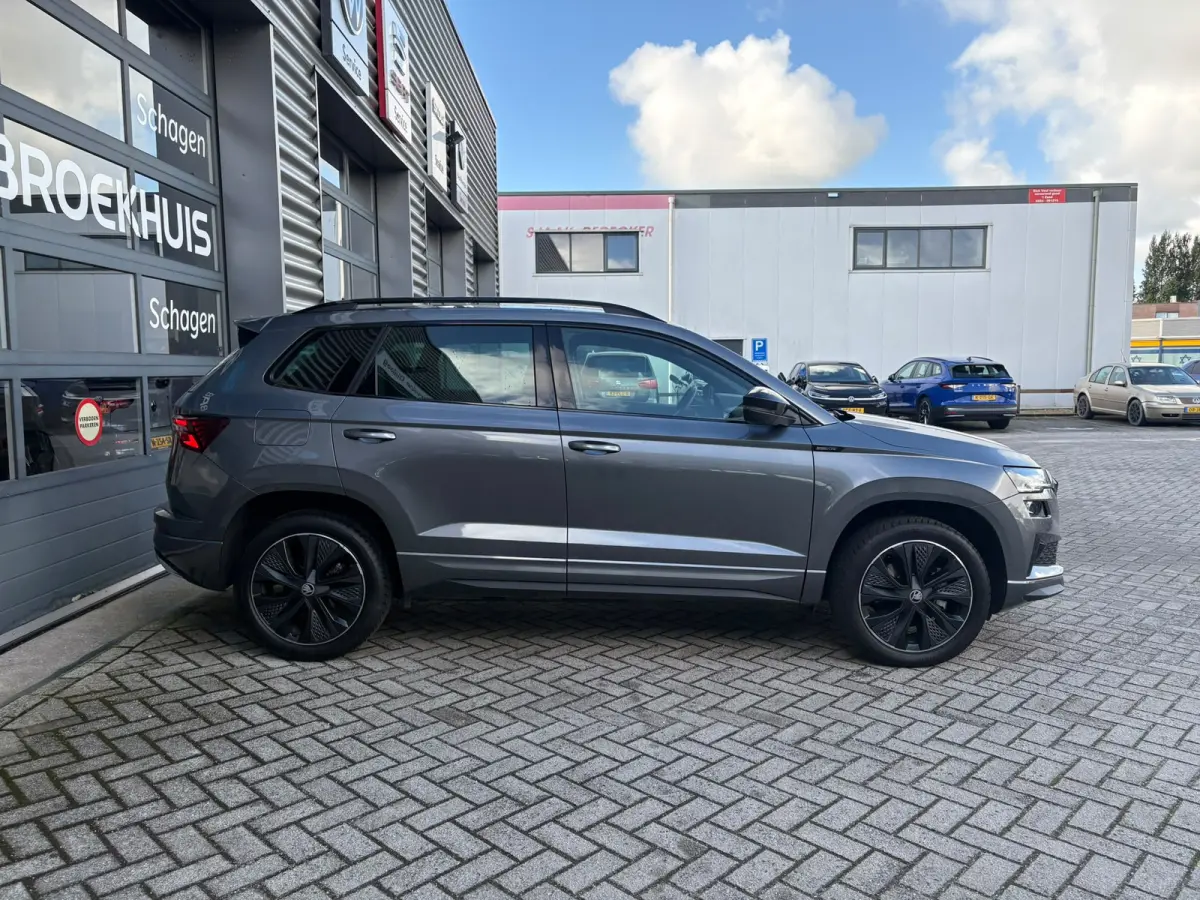 1.5 TSI 150 pk ACT Sportline Business 7-DSG | Achteruitrijcamera | Cruise control | Stoel/stuur verwarming |