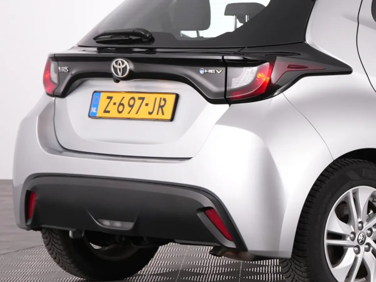 1.5 Hybrid 115 Active | CARPLAY | ECC | VELGEN ✅ 1e Eigenaar !