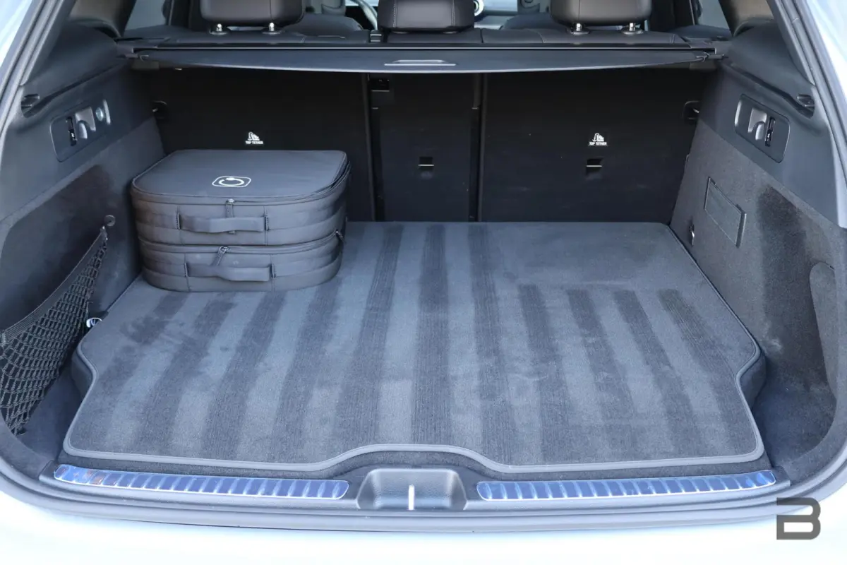 4MATIC AMG Line / Panoramadak / Memory Stoelen / Burmester Surround / Night Pakket / Trekhaak Wegklapbaar