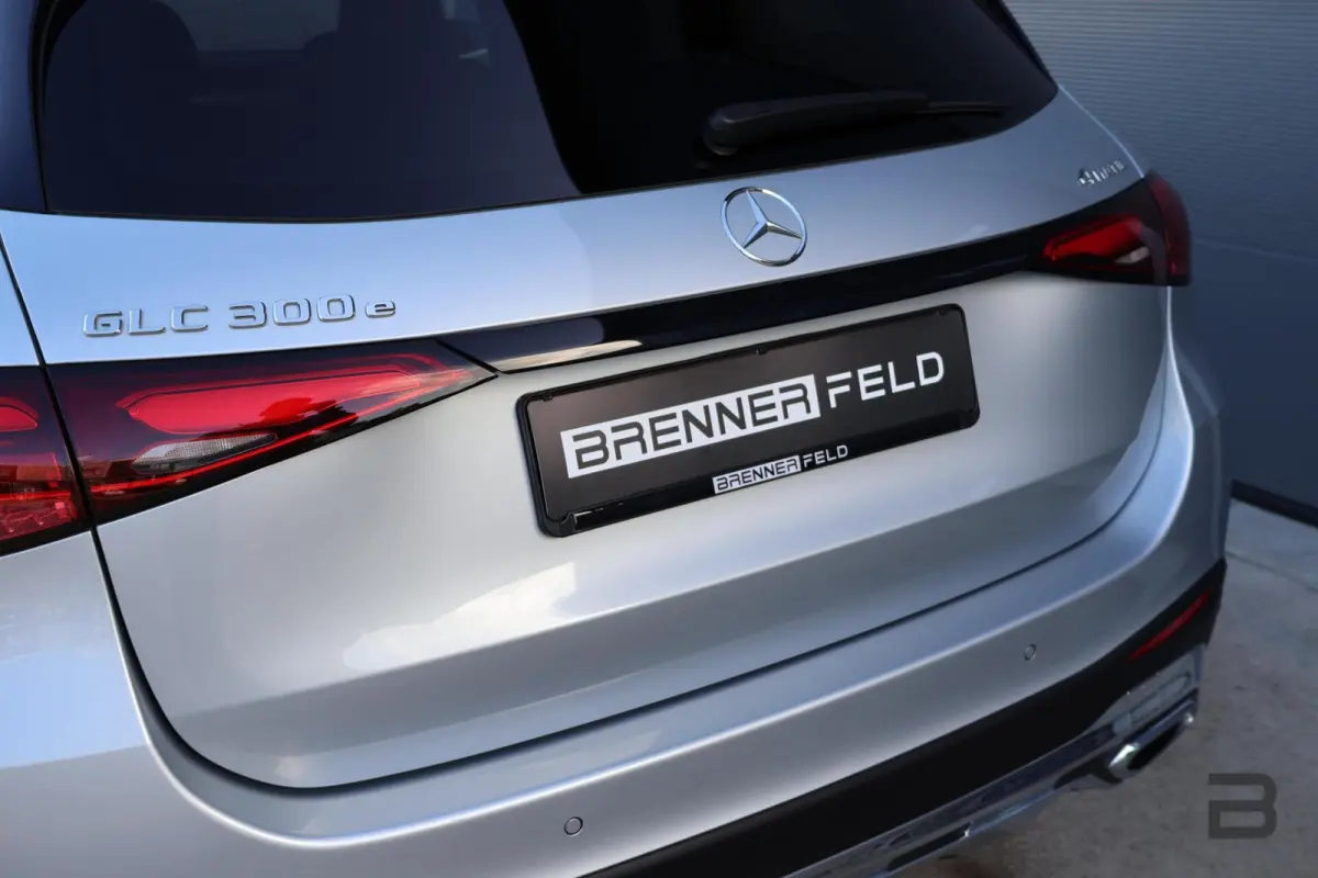 4MATIC AMG Line / Panoramadak / Memory Stoelen / Burmester Surround / Night Pakket / Trekhaak Wegklapbaar