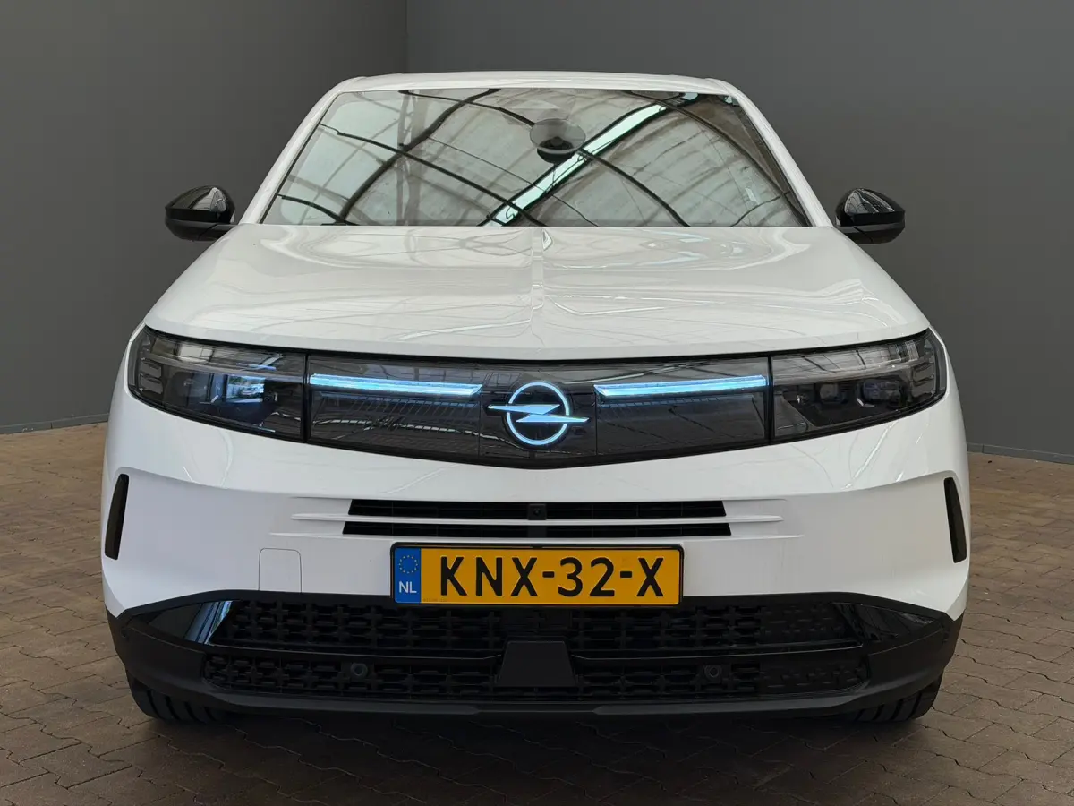 1.2 Turbo Hybrid Business Edition Focal | Panoramadak | HUD | Carplay/Android Auto | Navigatie | Stoelverwarming| Achteruitrijcamera | Adaptive Cruise Control met slimme snelheidsbegrenzer e