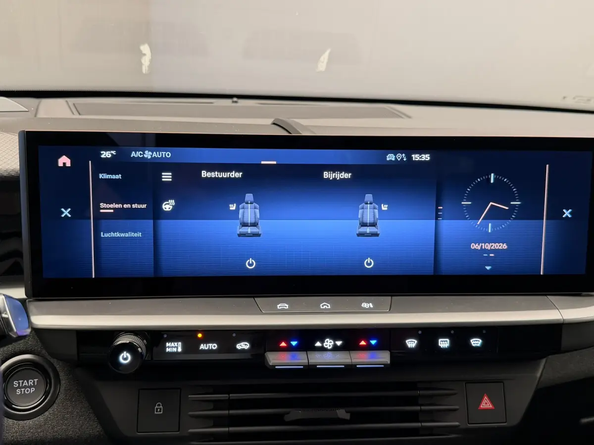 1.2 Turbo Hybrid Business Edition Focal | Panoramadak | HUD | Carplay/Android Auto | Navigatie | Stoelverwarming| Achteruitrijcamera | Adaptive Cruise Control met slimme snelheidsbegrenzer e