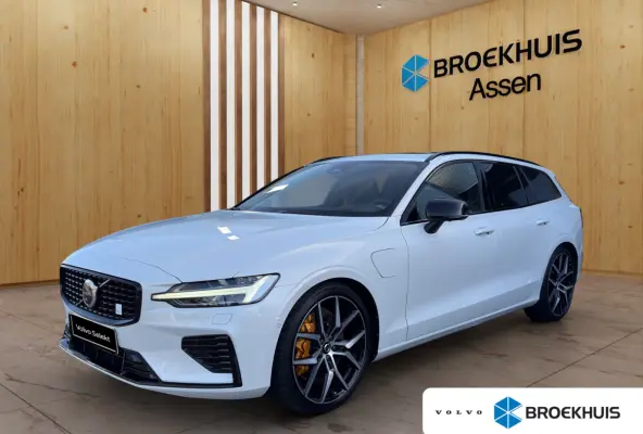 2.0 T8 Plug-in hybrid AWD Polestar Engineered | Heico Uitlaat Systeem | Bowers & Wilkins | Trekhaak | Stoel + Stuur Verwarming | 360 Camera |