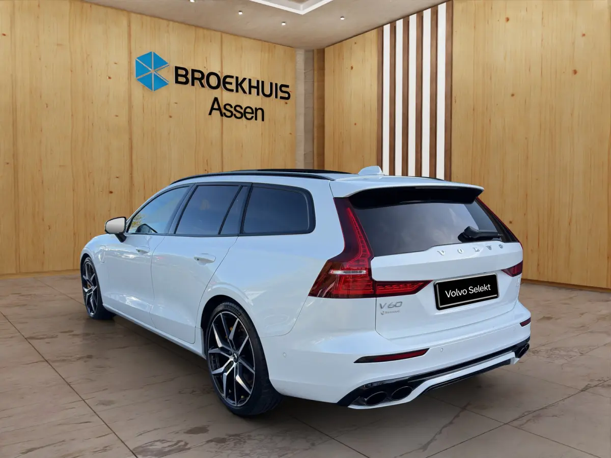 2.0 T8 Plug-in hybrid AWD Polestar Engineered | Heico Uitlaat Systeem | Bowers & Wilkins | Trekhaak | Stoel + Stuur Verwarming | 360 Camera |