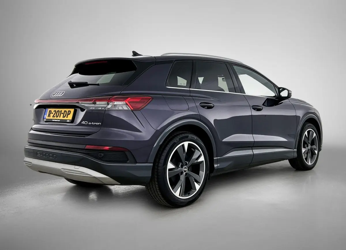 40 Launch edition Advanced 77 kWh 204 PK | Automaat | Navigatie | Camera | Stoelverwarming | Parkeersensoren | LED | Lichtmetalen velgen | Warmtepomp | Stoelverwarming |