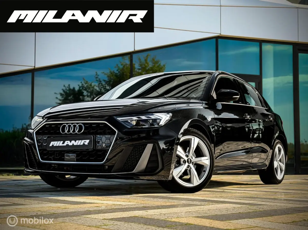 30 TFSI S-Line | BTW | Carplay