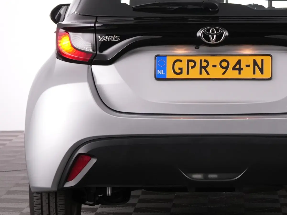 1.5 Hybrid 115 Active | CARPLAY | ECC | VELGEN ✅ 1e Eigenaar !
