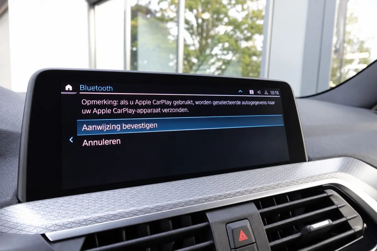 XDrive30e High Executive PANO KEYLESS 360