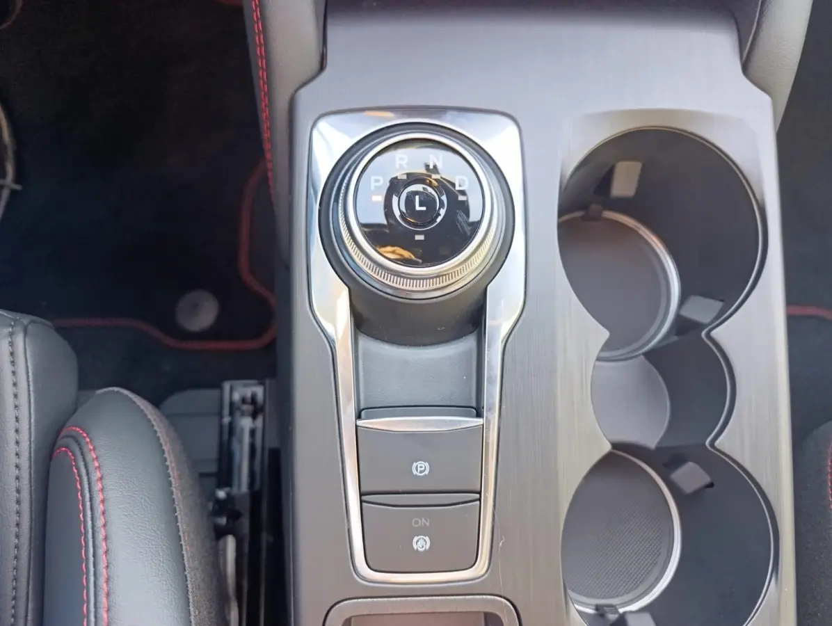 2.5 PHEV ST-Line X | VOORRAAD! | Black Pack | Panodak | Elek. trekhaak | Adaptive Cruise | AGR stoelen met memory | Stoel/stuur voorruitverwarming | B&O Audio | Dodehoekdetectie | Elek. klep