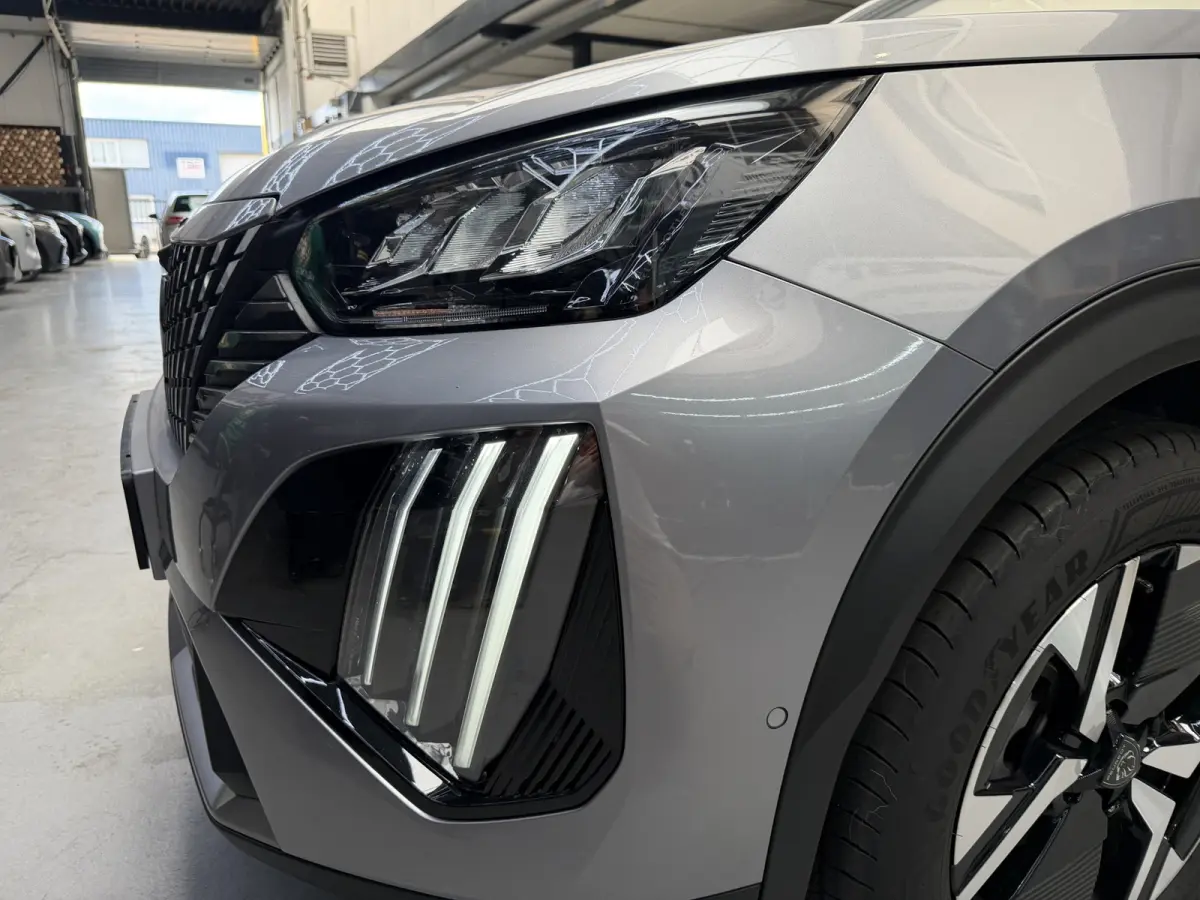 1.2 PureTech 100 Allure | Apple Car Play | Nieuwstaat
