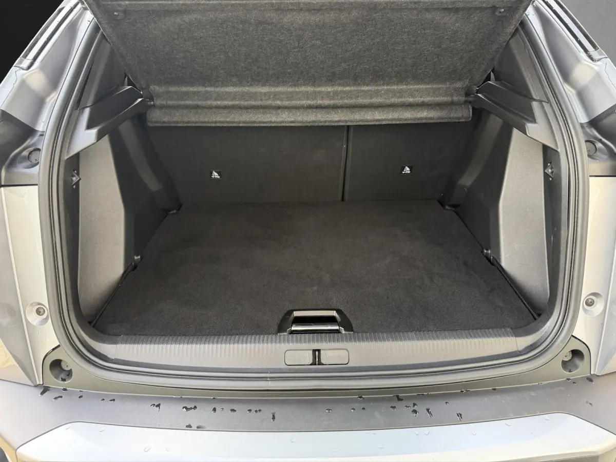 1.2 PureTech 100 Allure | Apple Car Play | Nieuwstaat