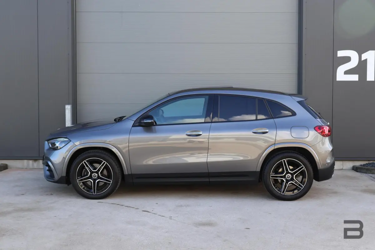 200 AMG Line / Panoramadak / Keyless-Go / 360 Camera / Stuurwielverwarming / Trekhaak Wegklapbaar