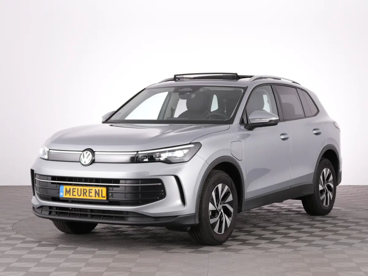 1.5 eHybrid PHEV Business Premium | LEDER | PANORAMADAK | ERGO SEATS | Trekhaak !