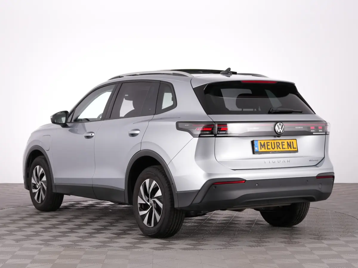 1.5 eHybrid PHEV Business Premium | LEDER | PANORAMADAK | ERGO SEATS | Trekhaak !