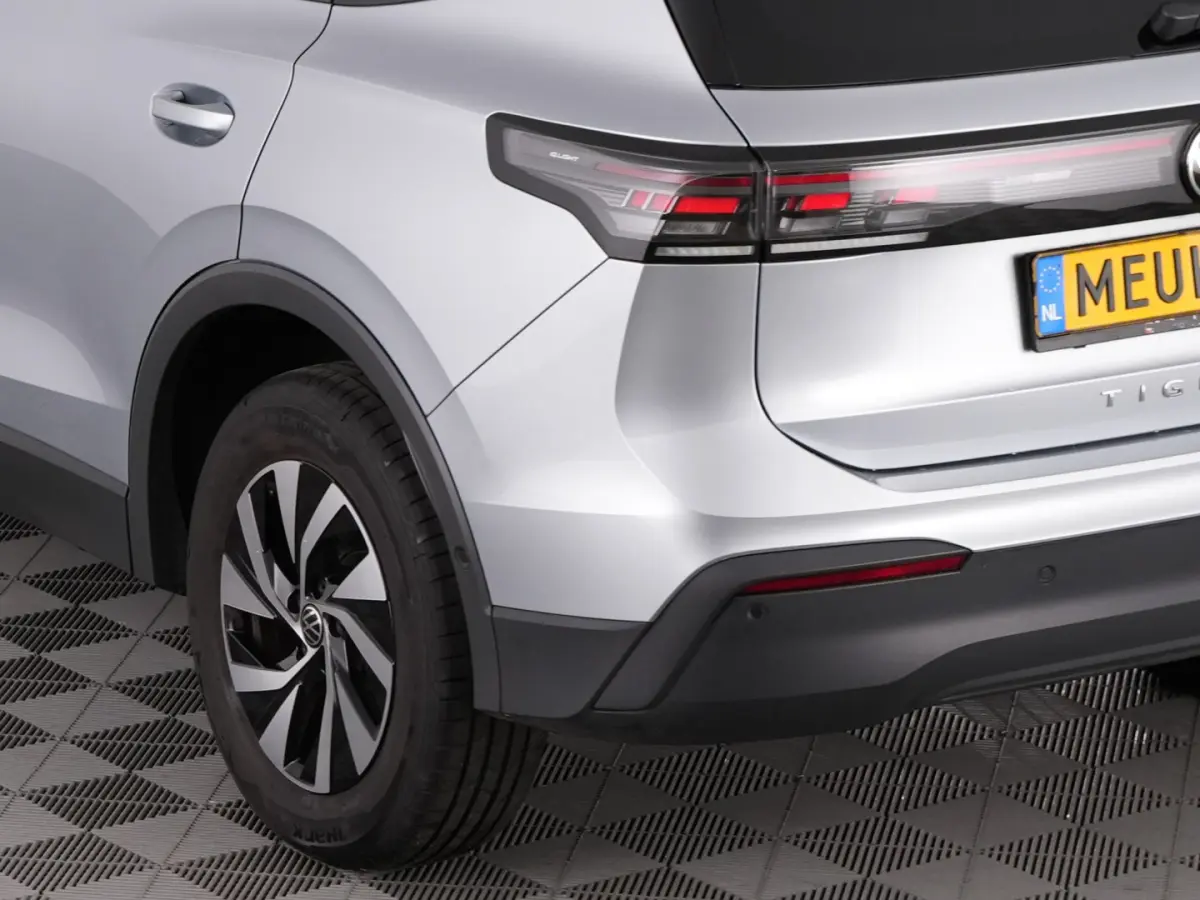 1.5 eHybrid PHEV Business Premium | LEDER | PANORAMADAK | ERGO SEATS | Trekhaak !