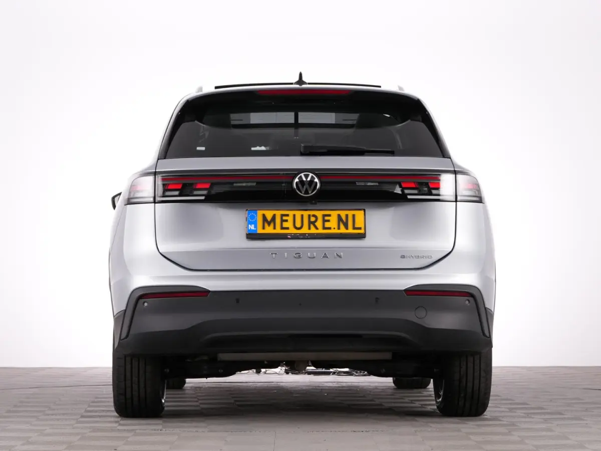 1.5 eHybrid PHEV Business Premium | LEDER | PANORAMADAK | ERGO SEATS | Trekhaak !