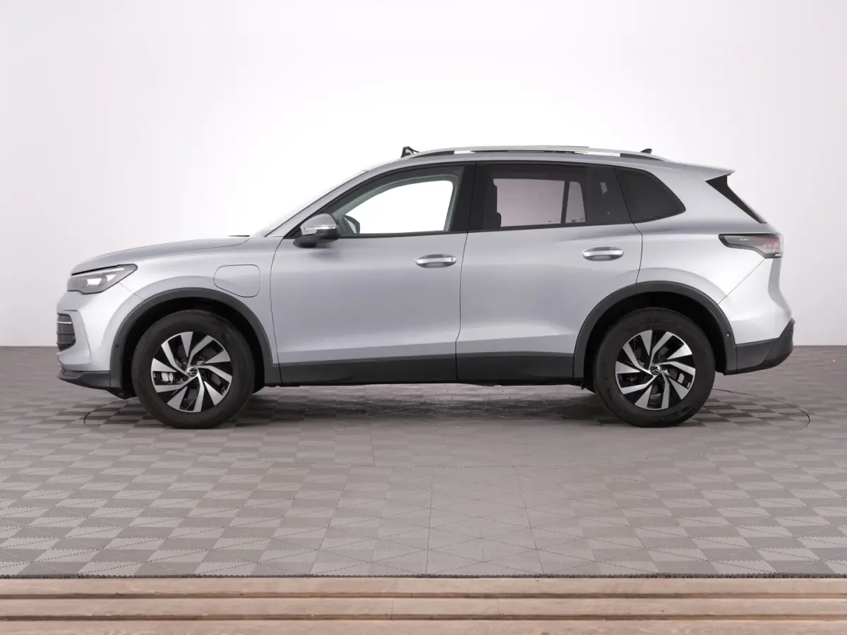 1.5 eHybrid PHEV Business Premium | LEDER | PANORAMADAK | ERGO SEATS | Trekhaak !