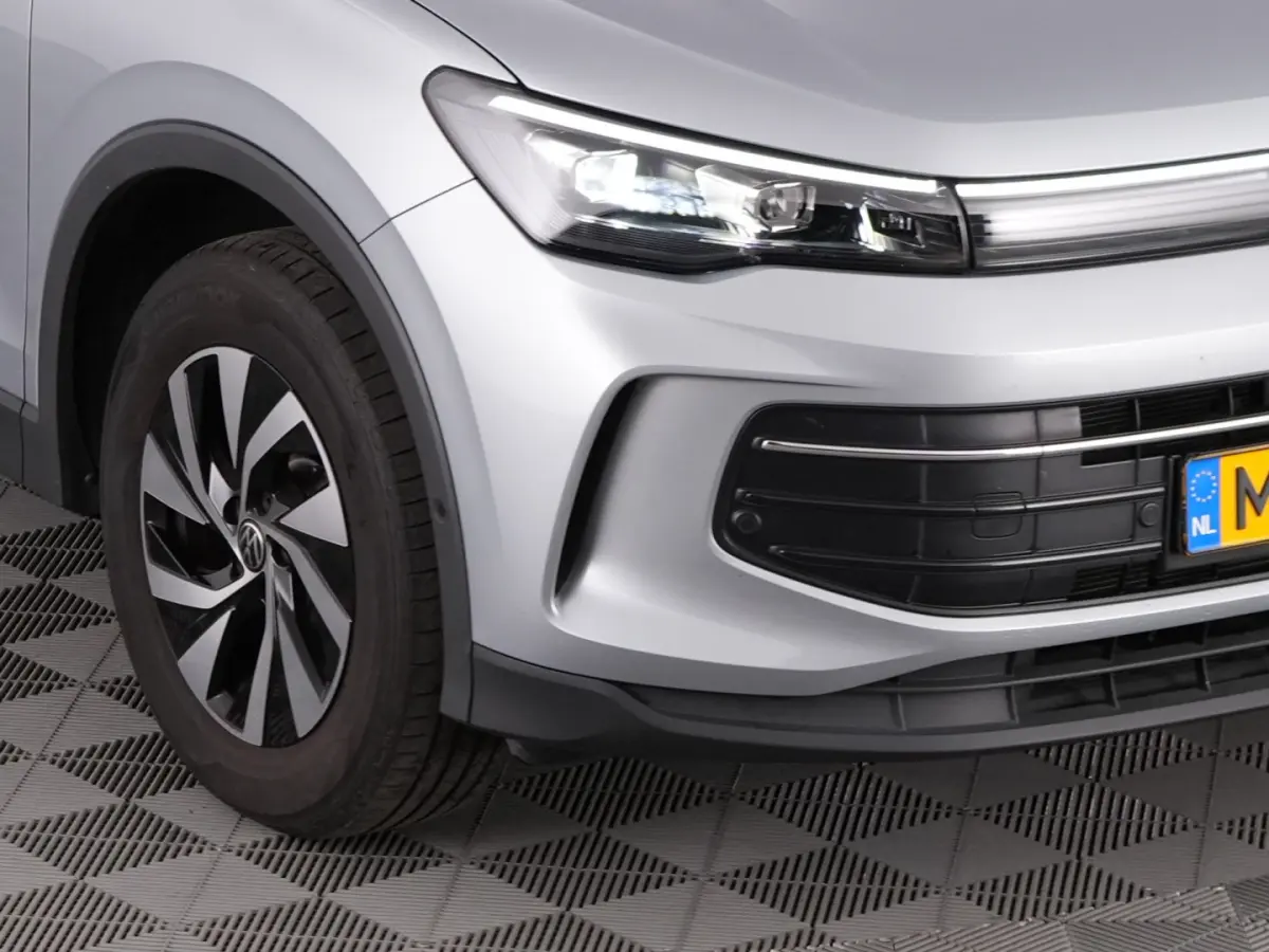 1.5 eHybrid PHEV Business Premium | LEDER | PANORAMADAK | ERGO SEATS | Trekhaak !