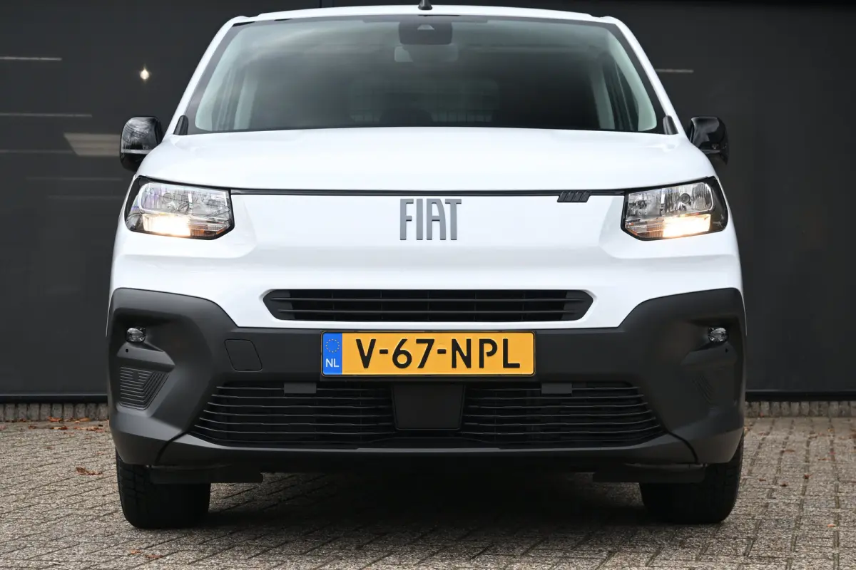 136 L1 50 kWh Tot 8 Jaar Garantie! | 2x Schuifdeur | Cruise Control | Airco | !!