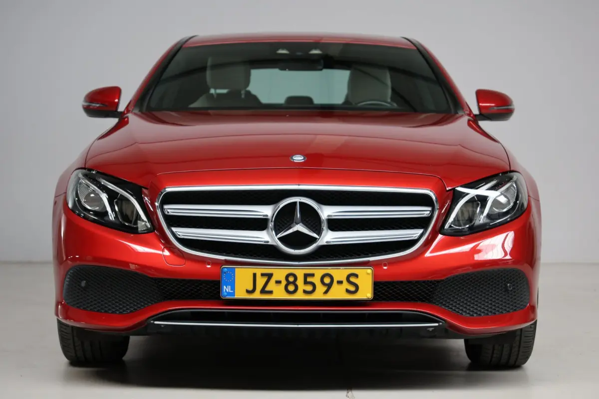 200 Ambition 1e eigenaar | head-up | widescreen | leder | led verlichting | camera | dealer onderhouden