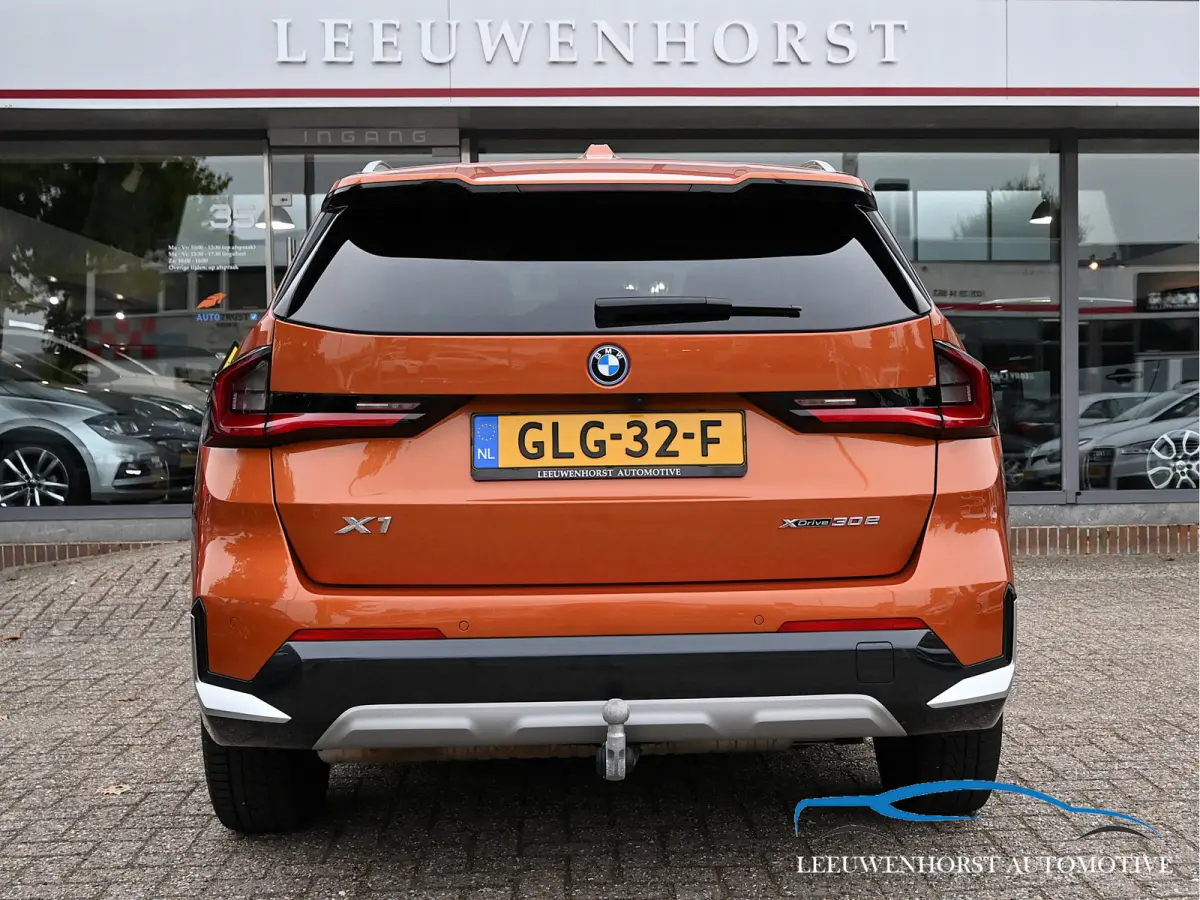 xDrive30e, 150 pk, full option,  uniek, dealerauto, SOH 95,5%
