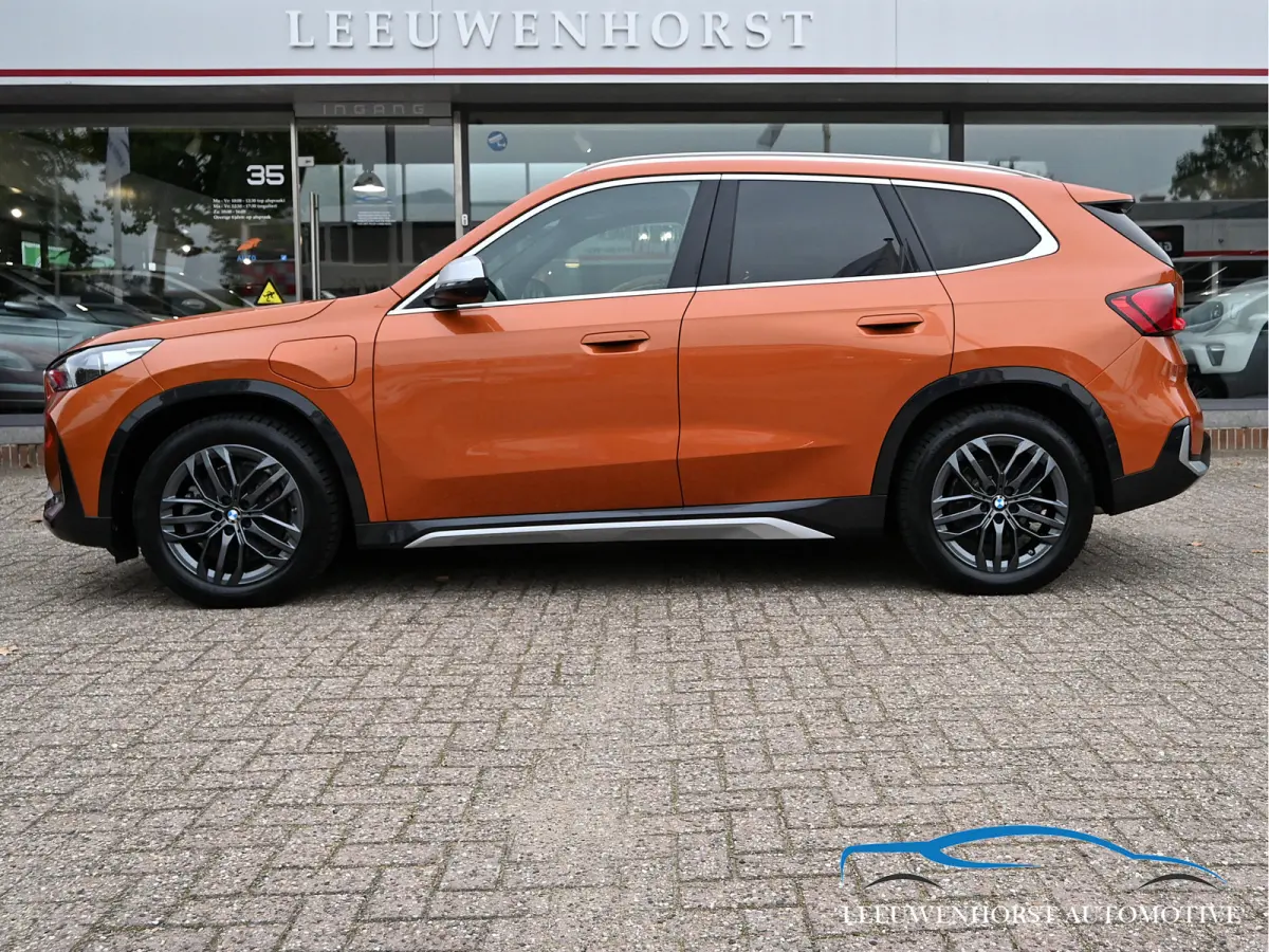 xDrive30e, 150 pk, full option,  uniek, dealerauto, SOH 95,5%