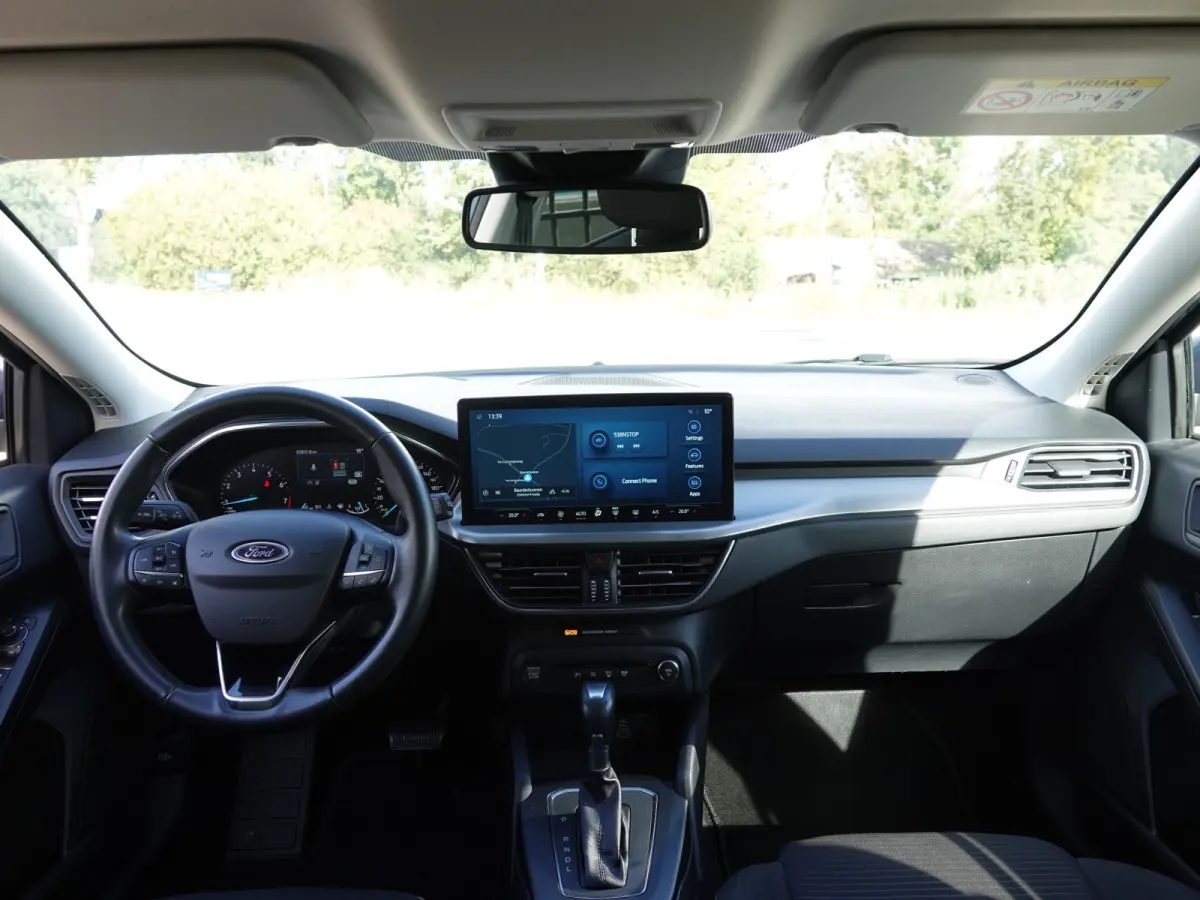 1.0 EcoBoost 155PK Hybrid Titanium AUTOM. | TREKH. | NAVI | CRUISE | LMV