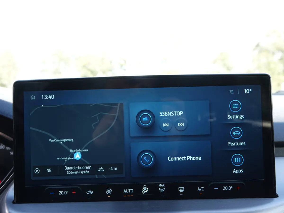 1.0 EcoBoost 155PK Hybrid Titanium AUTOM. | TREKH. | NAVI | CRUISE | LMV