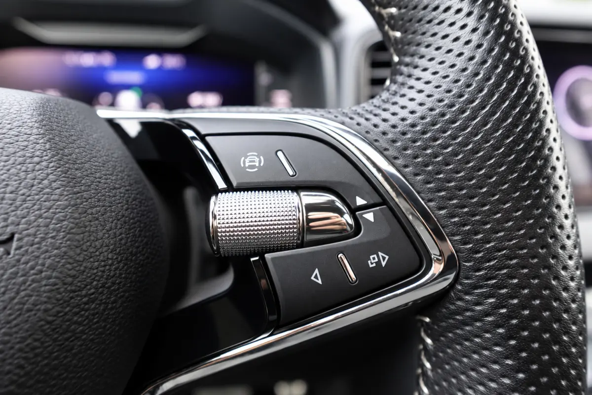 1.5 TSI ACT Sportline Business KEYLESS CAM SFEER