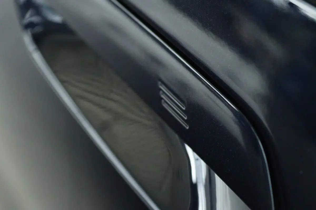M60 xDrive 84 kWh 601PK | SOH 97% | 4-Wielsturing | Harman & Kardon | Trekhaak | Stoelverwarming | 20 Inch | Iconic Glow | Adaptief LED | Elektr. Klep | Carplay | Navi |