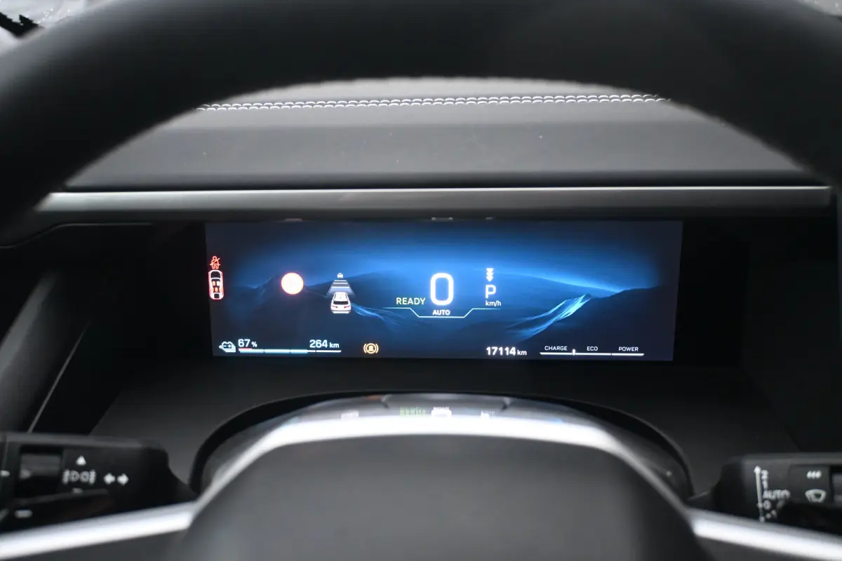 First Edition 74 kWh Tot 8 Jaar Garantie! | Premium + Convience Pack | Schuif-/Kanteldak | Warmtepomp | Elektr. Stoelen | Adaptive Cruise | Elektr. Achterklep | 20"LMV | LED-Matrix | !!