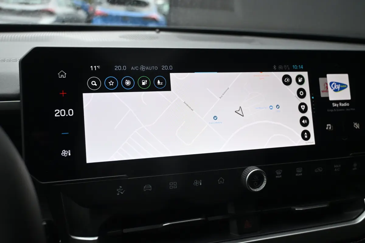First Edition 74 kWh Tot 8 Jaar Garantie! | Premium + Convience Pack | Schuif-/Kanteldak | Warmtepomp | Elektr. Stoelen | Adaptive Cruise | Elektr. Achterklep | 20"LMV | LED-Matrix | !!