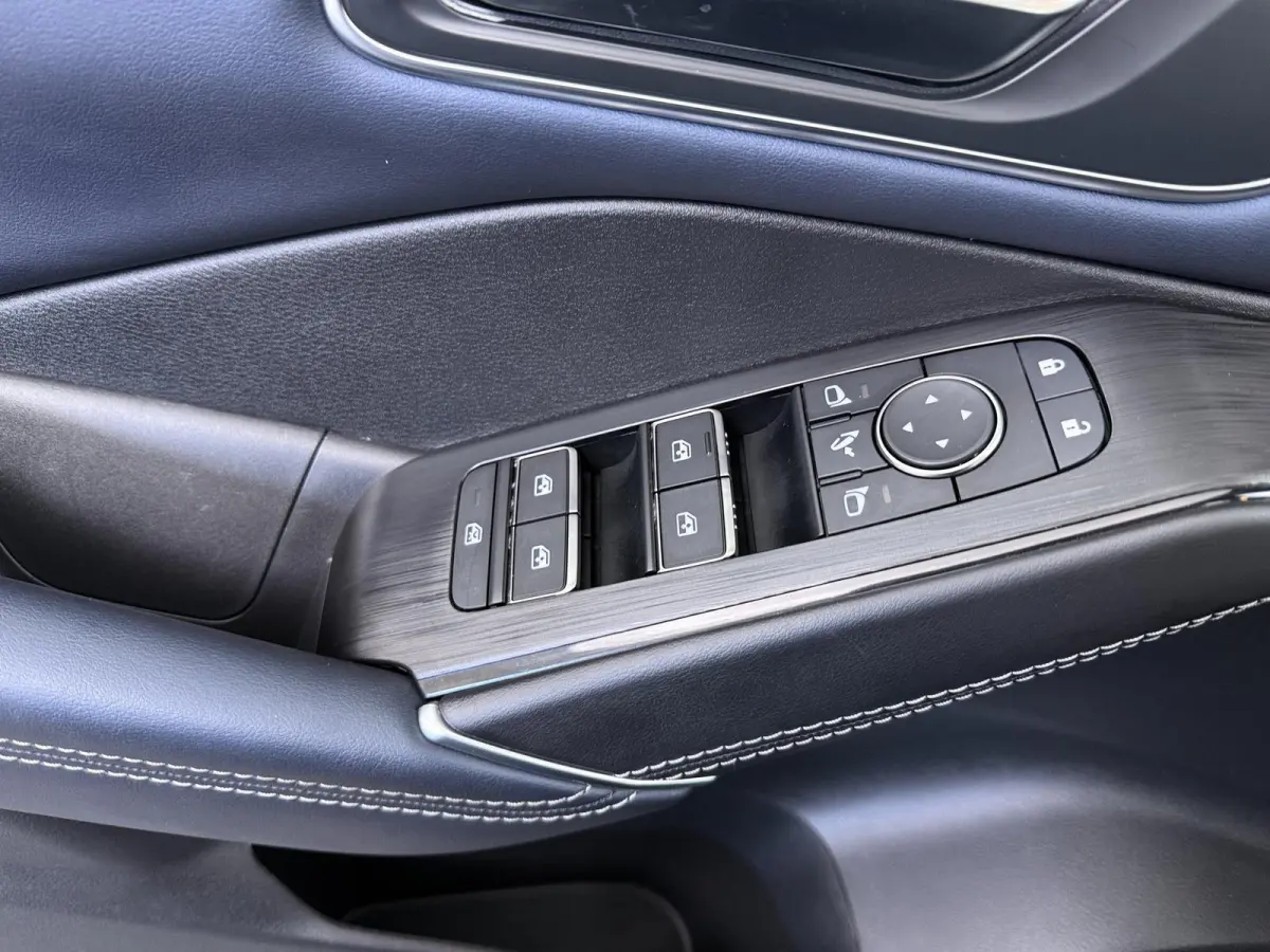 1.3 MHEV Xtronic Tekna | Panoramadak | Stoel-, Stuur- & Voorruitverw. |