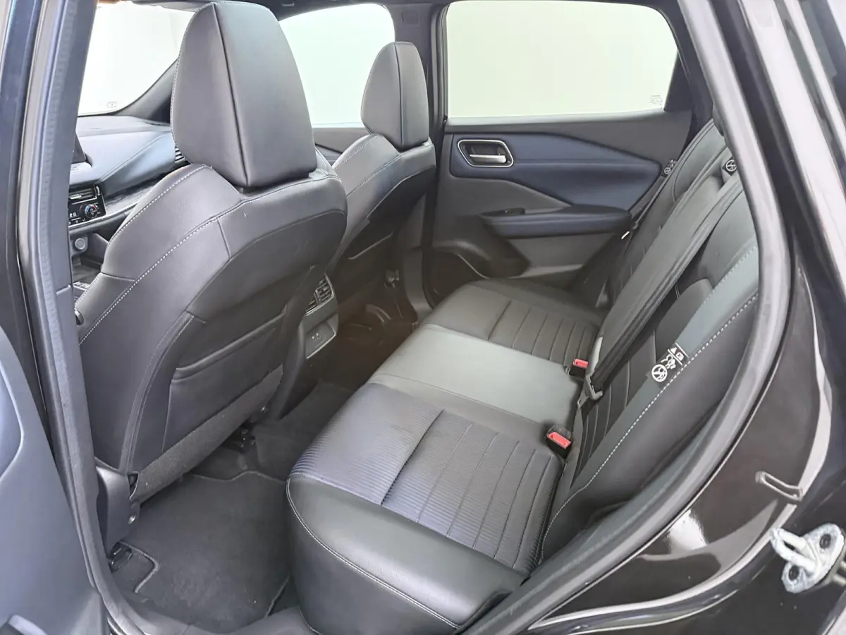 1.3 MHEV Xtronic Tekna | Panoramadak | Stoel-, Stuur- & Voorruitverw. |