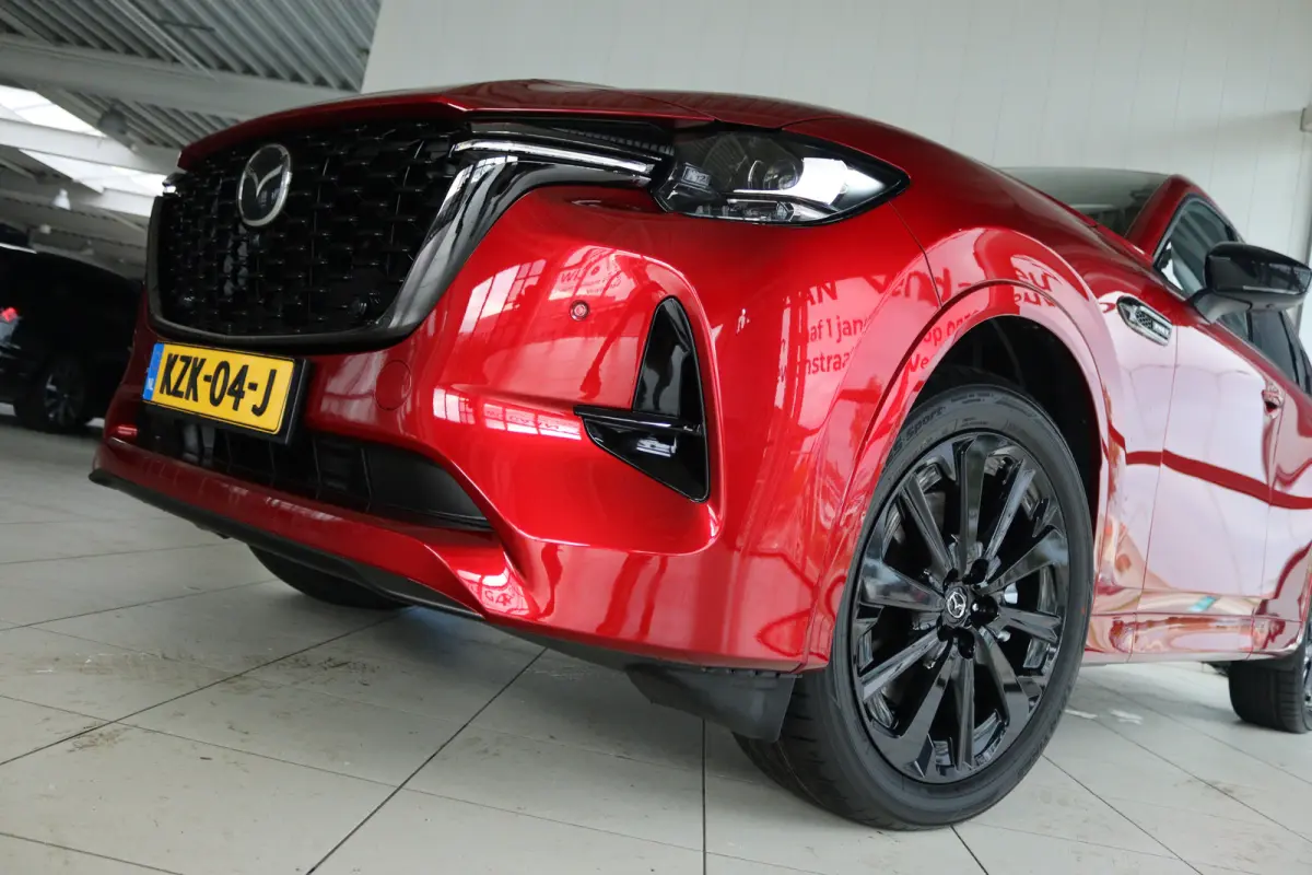 2.5 e-SkyActiv PHEV Homura Plus | Nieuwe Auto | Schuifdak | 360 Camera | Stoelventilatie | Leder | Keyless | Head-up | Adaptieve Cruise | Carplay | Navi