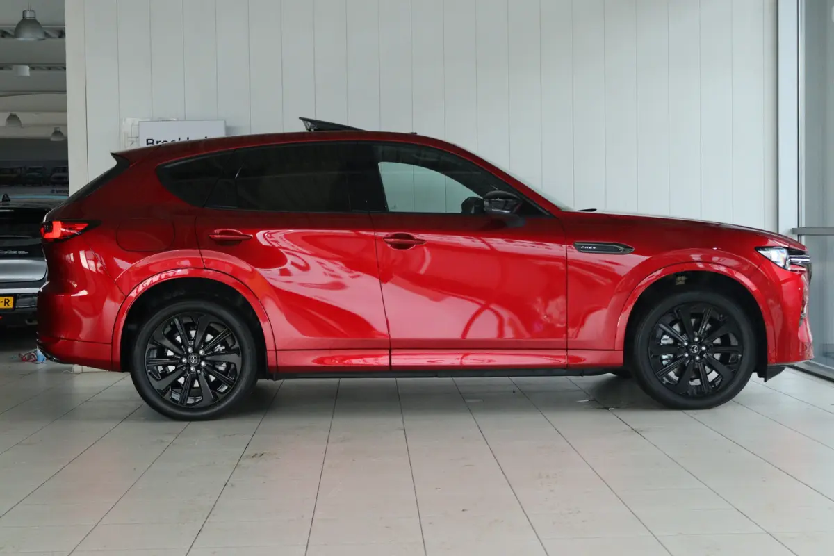 2.5 e-SkyActiv PHEV Homura Plus | Nieuwe Auto | Schuifdak | 360 Camera | Stoelventilatie | Leder | Keyless | Head-up | Adaptieve Cruise | Carplay | Navi