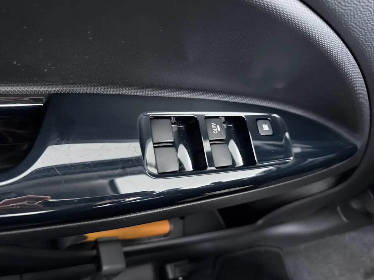 1.2 Life | Airco | Cruise Control | Weinig km's |