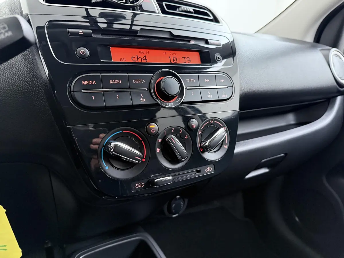 1.2 Life | Airco | Cruise Control | Weinig km's |
