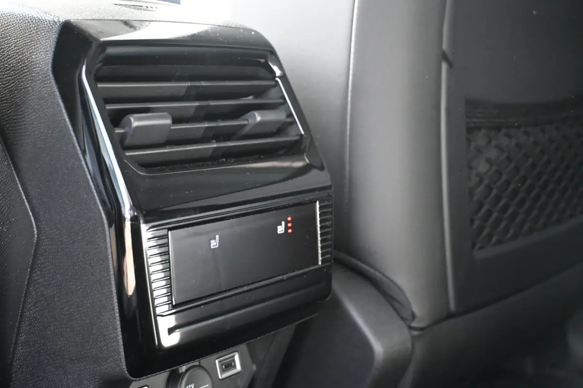 Max Comfort Range 74 kWh 99%SOH! Tot 8 Jaar Garantie! | Afn. Trekhaak | Vol-Leder | Massage | Stoelkoeling/verwarming | Elektr. Achterklep | !!