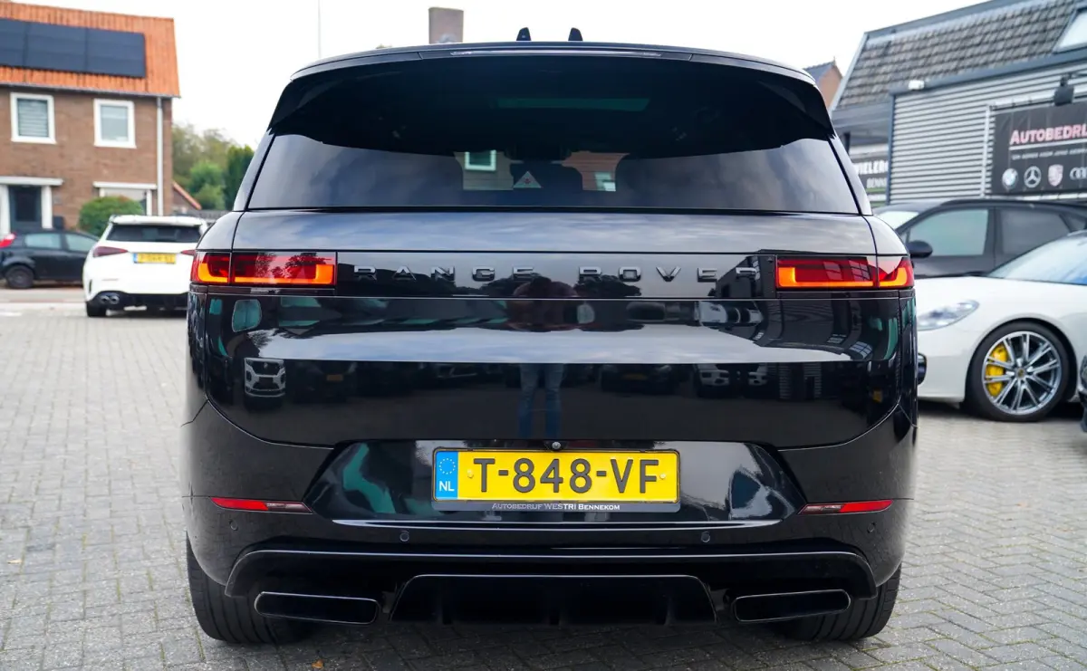 3.0 P510e First Edition | Massage | Stoelverwarming/verkoeling | Panorama | Luchtvering | HuD | BTW