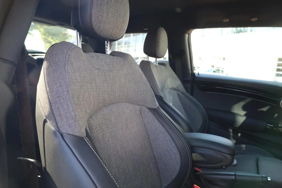 1.5 Cooper | stoelverwarming | parkeersensoren